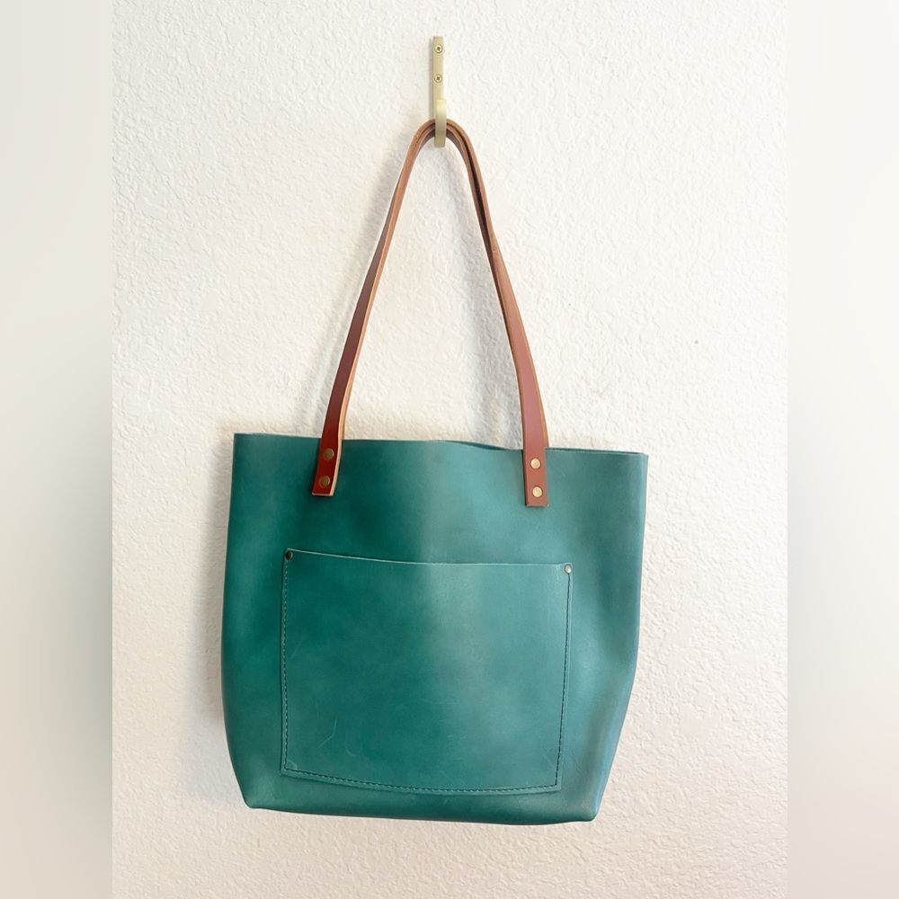 Portland Leather medium tote bag in Caribbean limited edition. - Picture 4 of 15